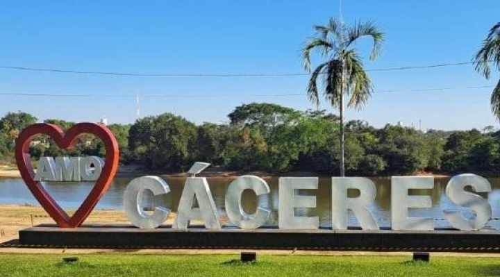 Diario de Cáceres  Compromisso com a informação